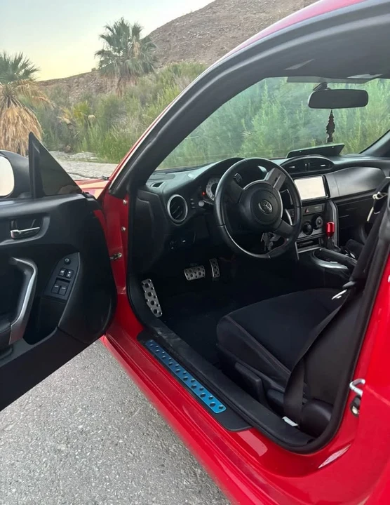 2013 Scion FR-S - Image 6 of 10