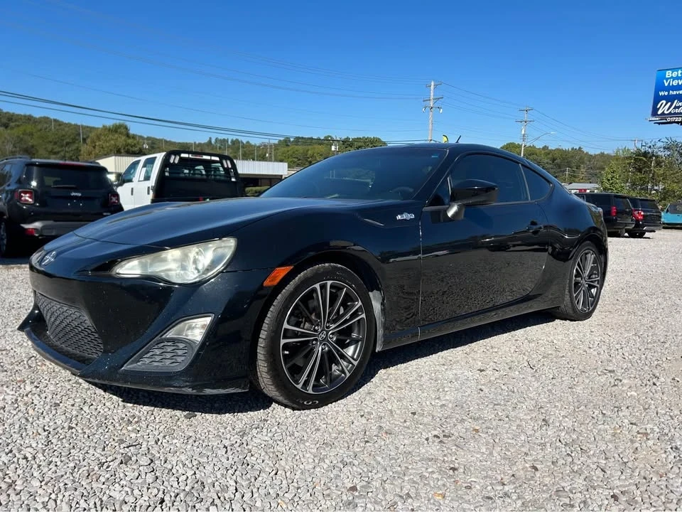2013 Scion FR-S - Image 2 of 19