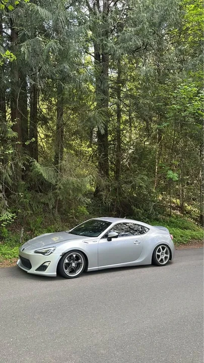 2013 Scion FR-S - Image 6 of 6