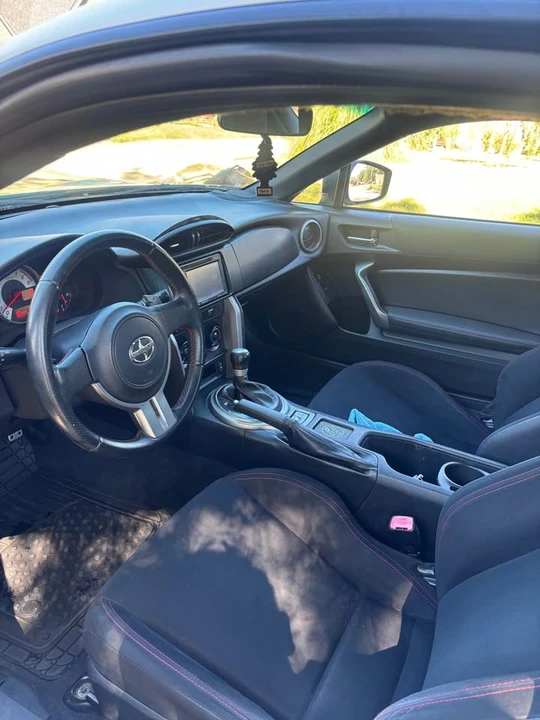 2013 Scion FR-S - Image 8 of 18