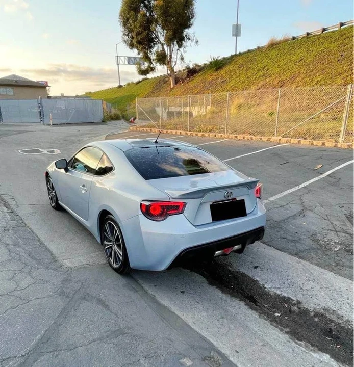 2013 Scion FR-S - Image 6 of 10