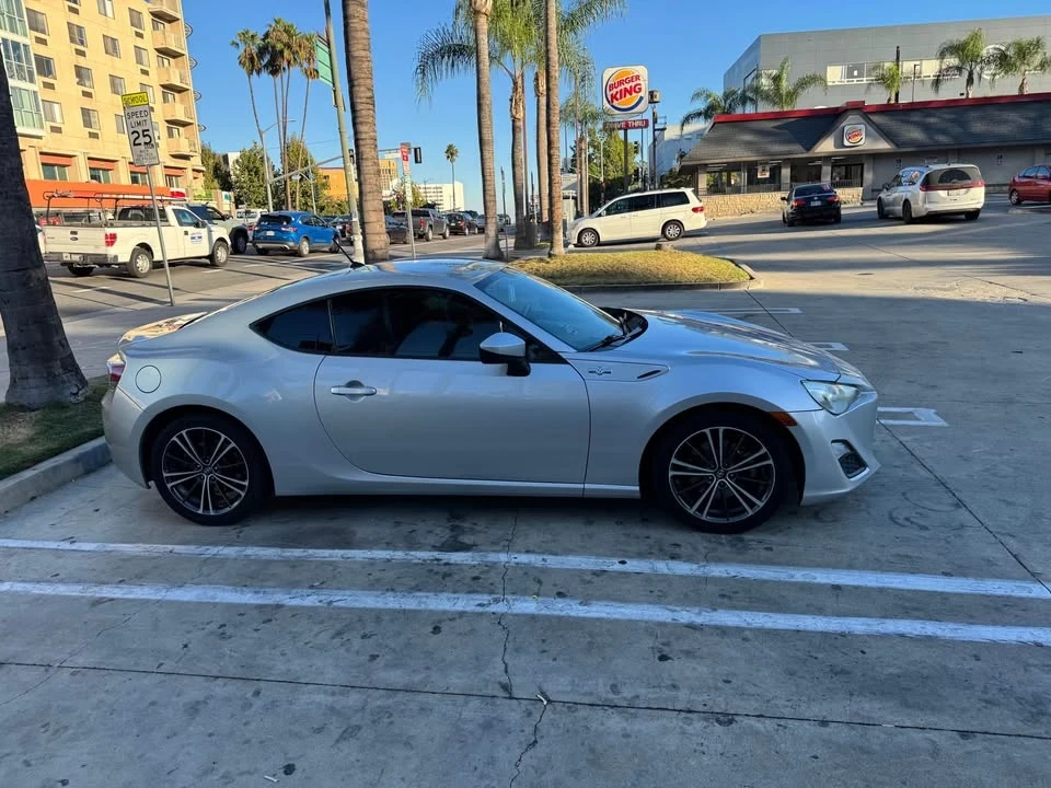 2013 Scion FR-S - Image 2 of 9