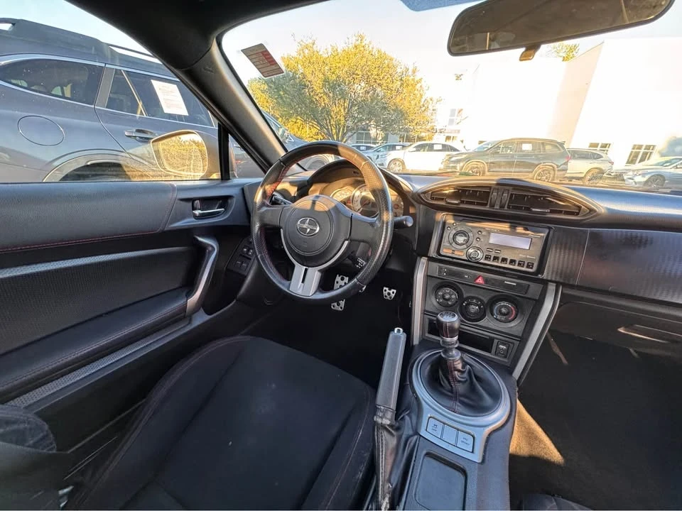 2013 Scion FR-S - Image 7 of 8