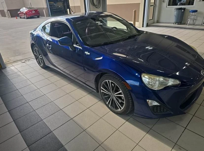 2013 Scion FR-S - Image 2 of 5