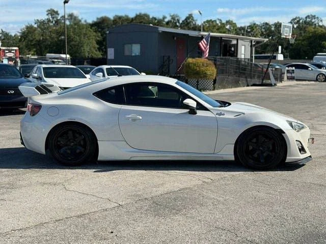 2013 Scion FR-S - Image 6 of 13