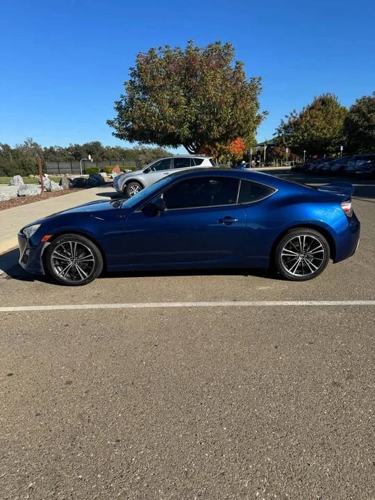 2013 Scion FR-S - Image 3 of 10
