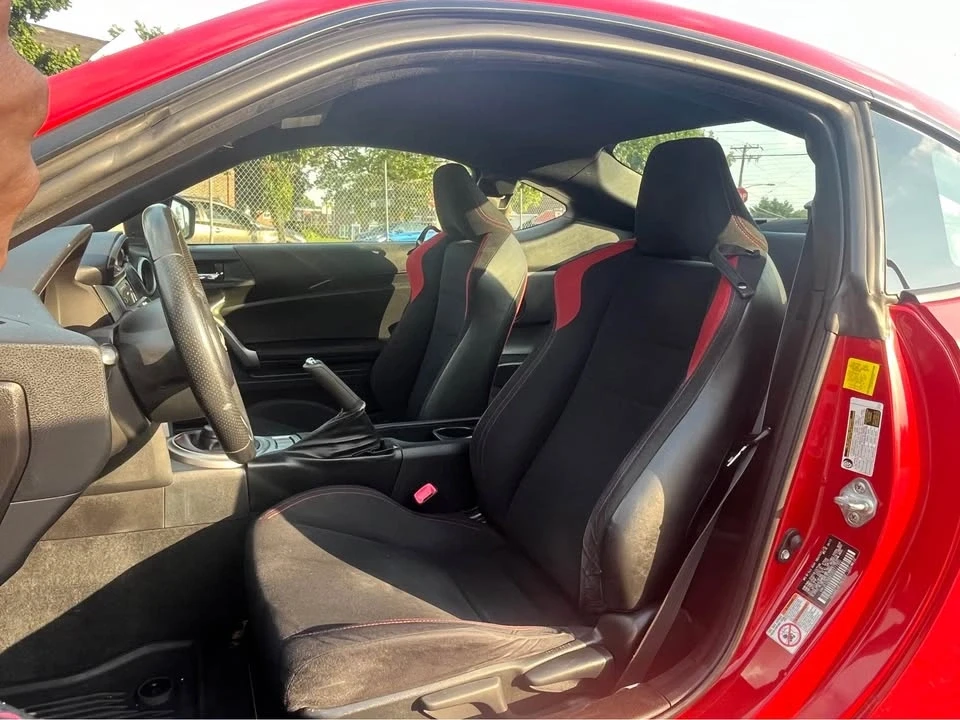 2013 Scion FR-S - Image 7 of 12