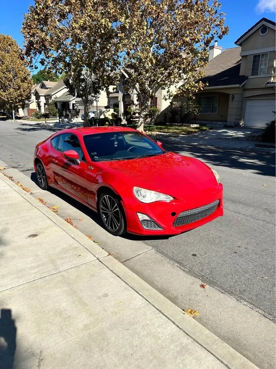 2013 Scion FR-S - Image 8 of 14
