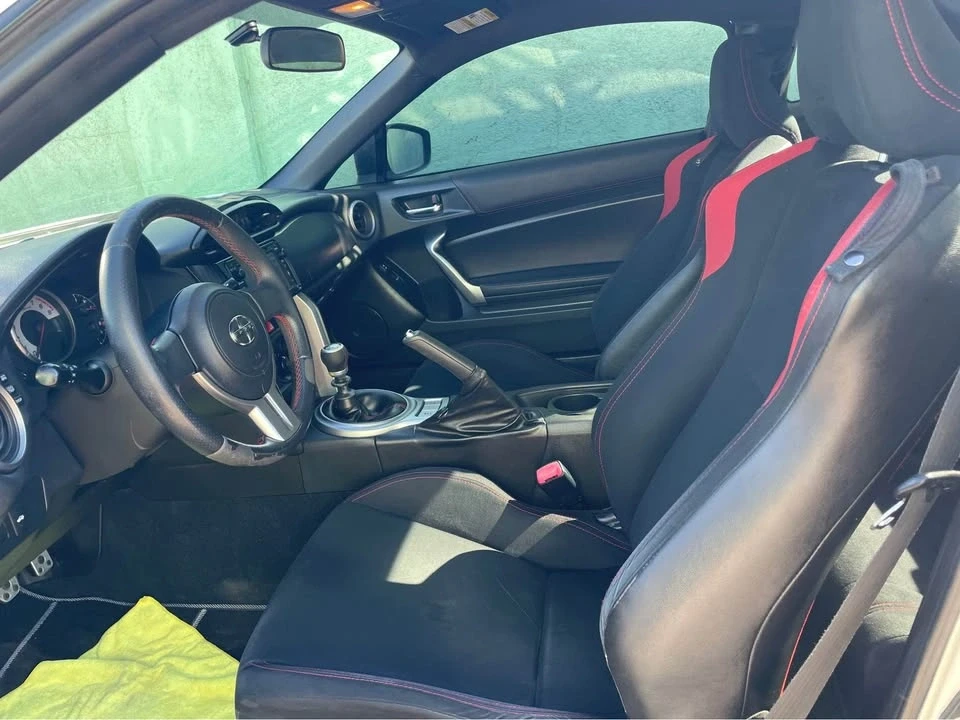 2013 Scion FR-S - Image 10 of 10