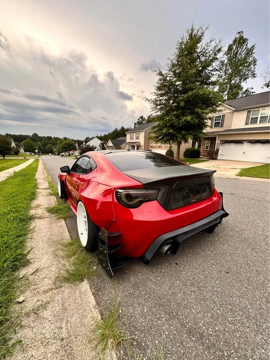 2013 Scion FR-S - Image 8 of 10