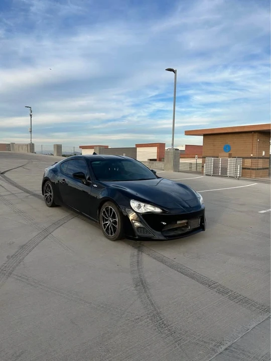 2013 Scion FR-S - Image 6 of 11