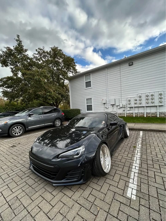 2013 Scion FR-S - Image 2 of 3