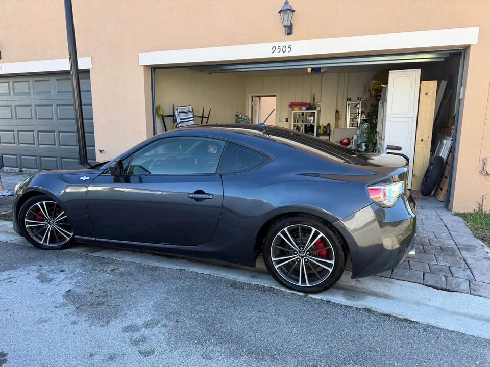 2013 Scion FR-S - Image 9 of 10