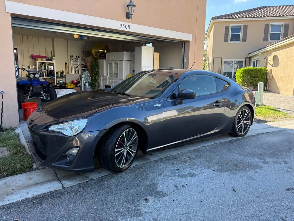 2013 Scion FR-S - Image 10 of 10