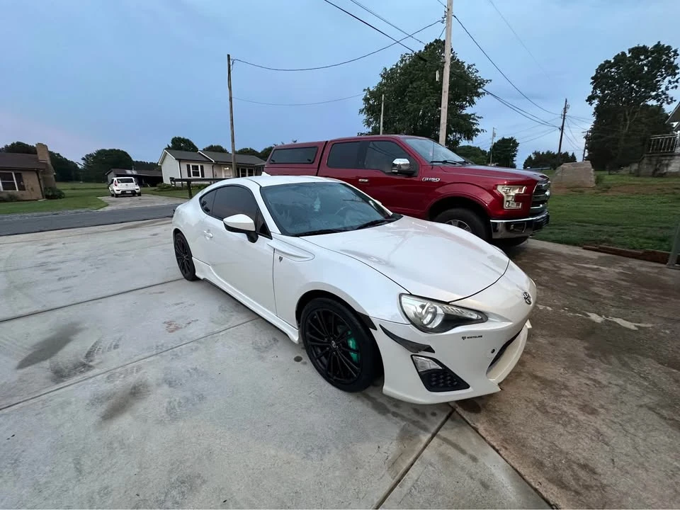 2013 Scion FR-S - Image 9 of 13