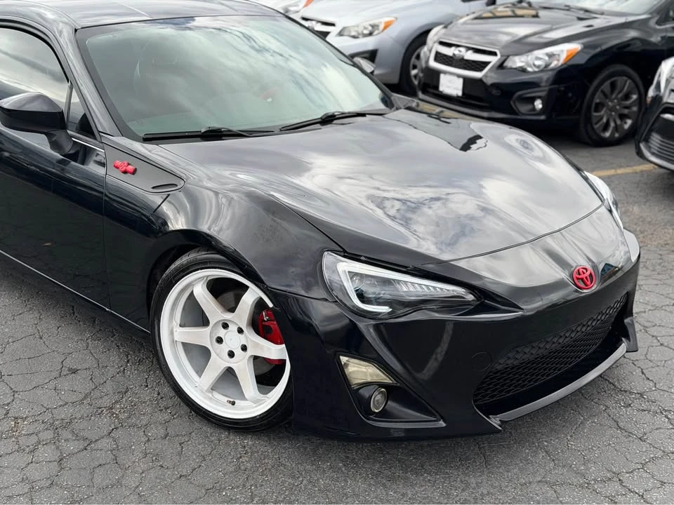 2013 Scion FR-S - Image 2 of 20