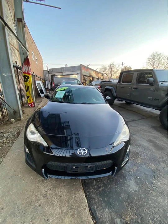 2013 Scion FR-S - Image 2 of 12