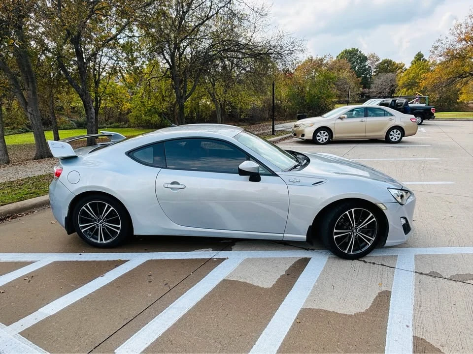 2013 Scion FR-S - Image 2 of 9