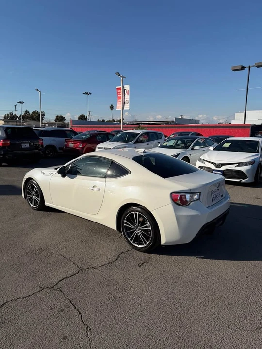 2013 Scion FR-S - Image 4 of 7