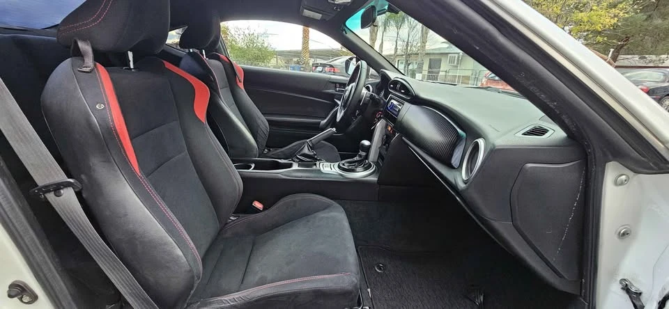 2013 Scion FR-S - Image 9 of 17