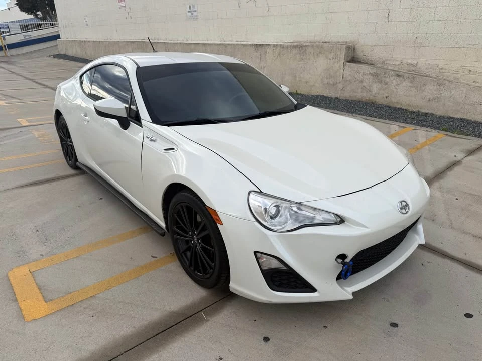 2013 Scion FR-S - Image 3 of 9