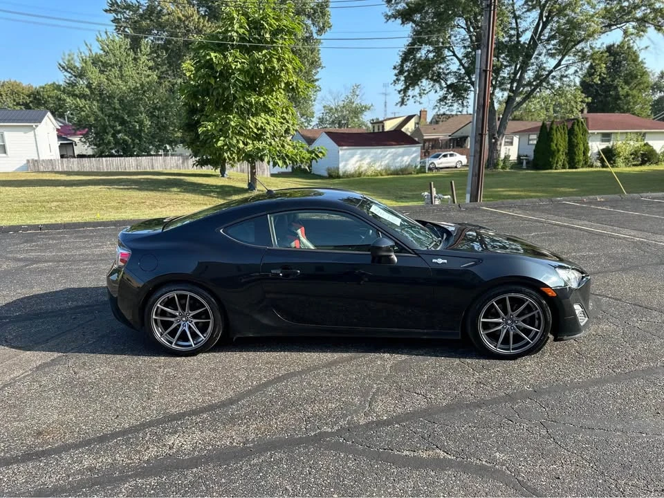 2013 Scion FR-S - Image 8 of 20