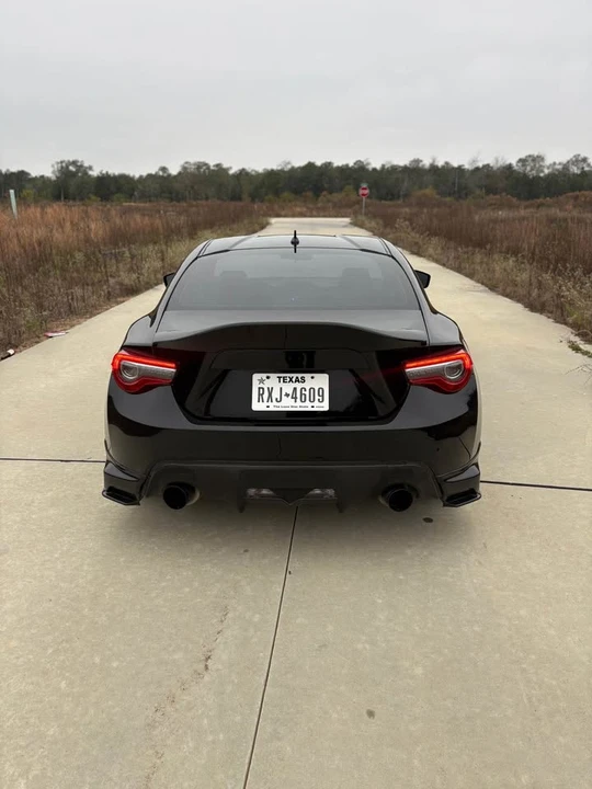 2013 Scion FR-S - Image 2 of 11