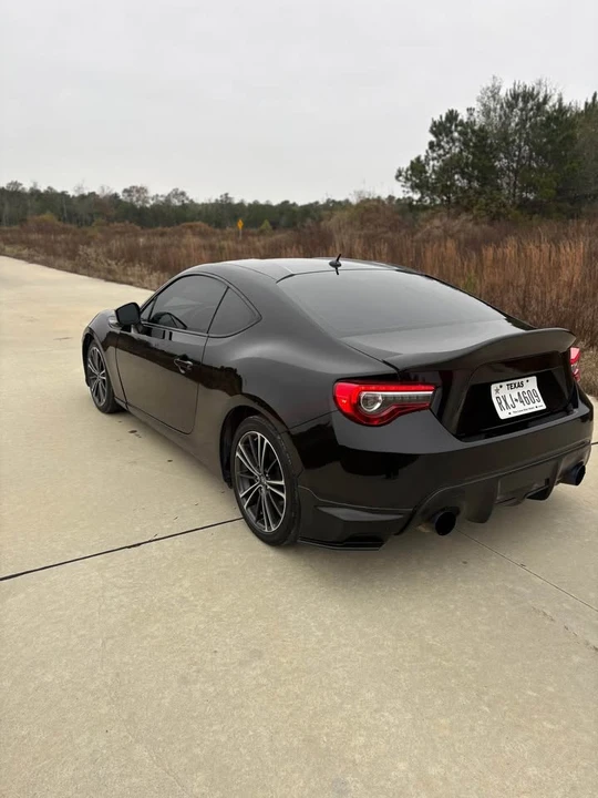 2013 Scion FR-S - Image 3 of 11