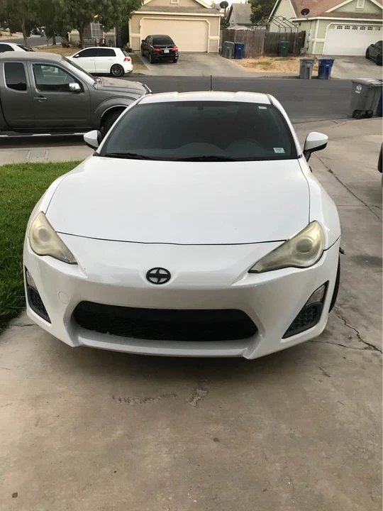 2013 Scion FR-S - Image 4 of 4