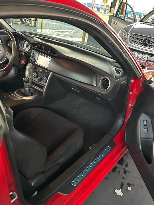 2013 Scion FR-S - Image 7 of 14