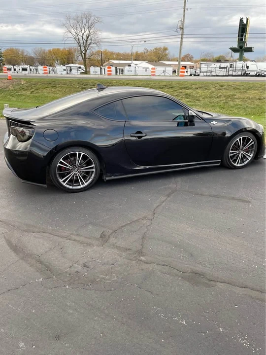 2013 Scion FR-S - Image 4 of 13