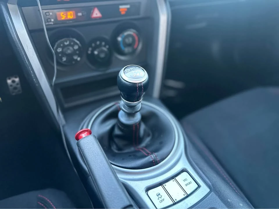 2013 Scion FR-S - Image 10 of 12
