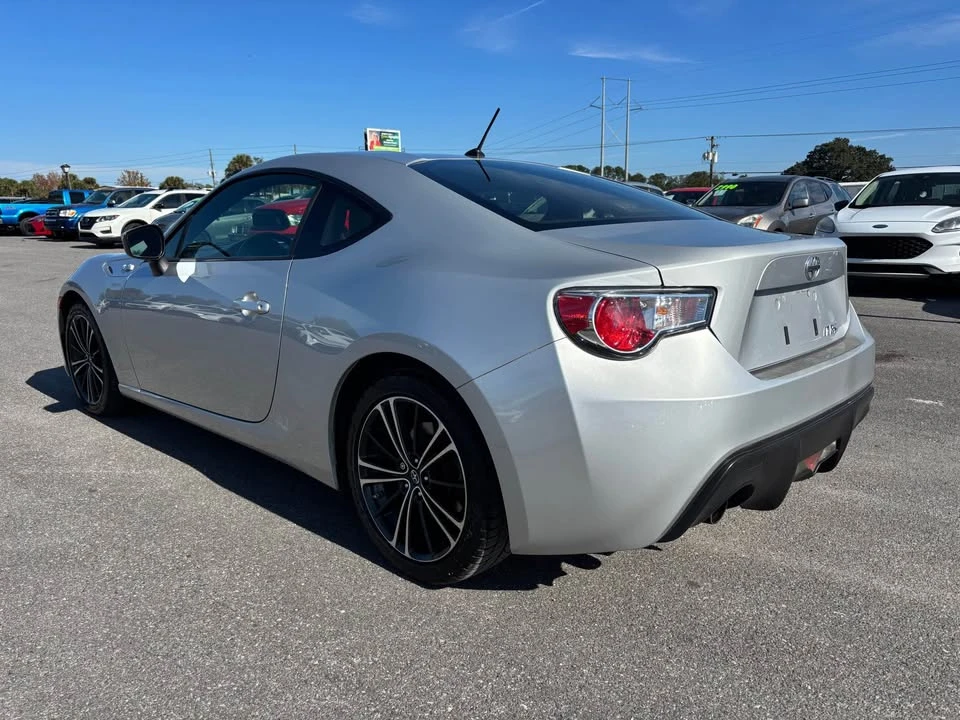 2013 Scion FR-S - Image 4 of 18