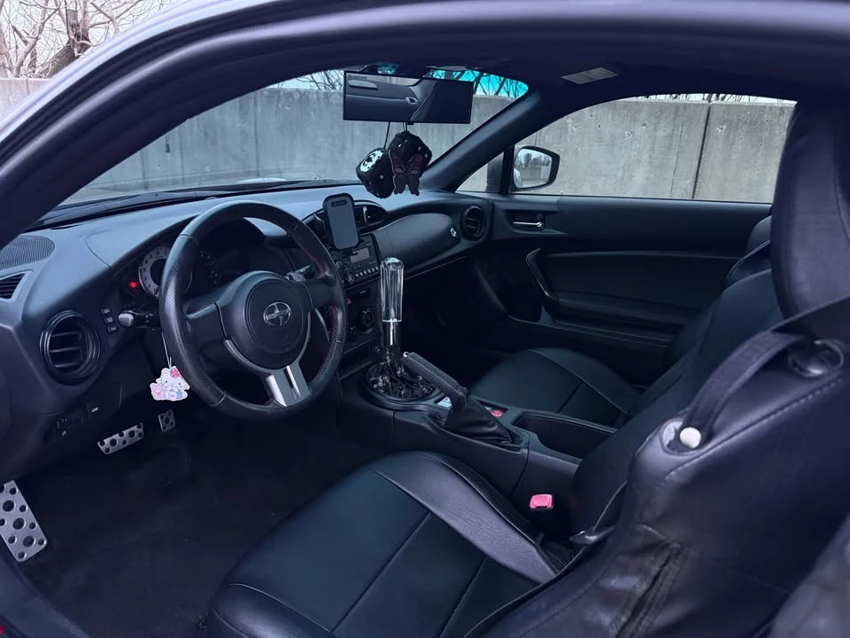 2013 Scion FR-S - Image 9 of 10