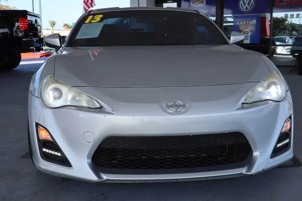 2013 Scion FR-S - Image 5 of 9