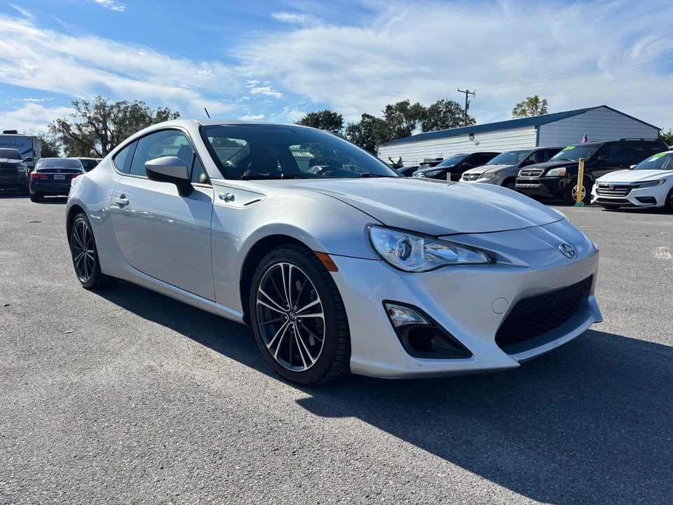 2013 Scion FR-S - Image 8 of 18