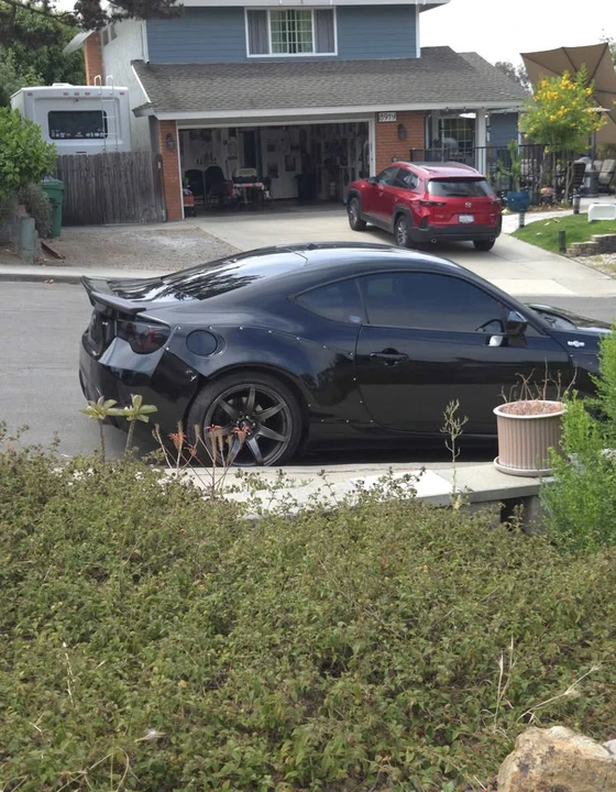 2013 Scion FR-S - Image 2 of 7