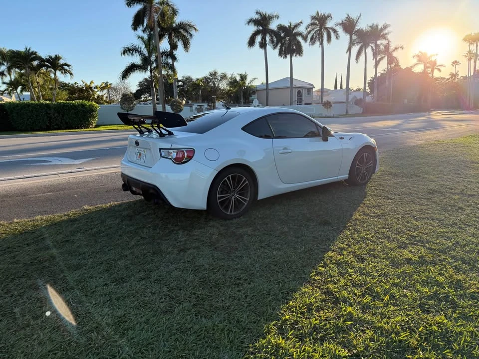 2013 Scion FR-S - Image 5 of 10