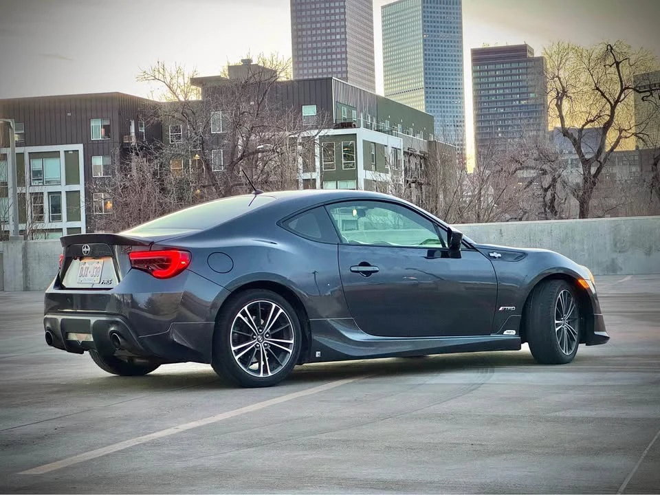 2013 Scion FR-S - Image 2 of 11