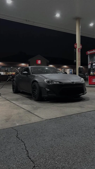2013 Scion FR-S - Image 2 of 3