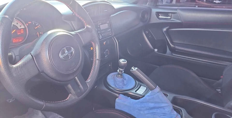 2013 Scion FR-S - Image 2 of 8