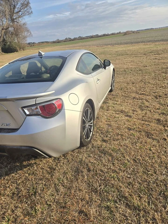 2013 Scion FR-S - Image 3 of 16