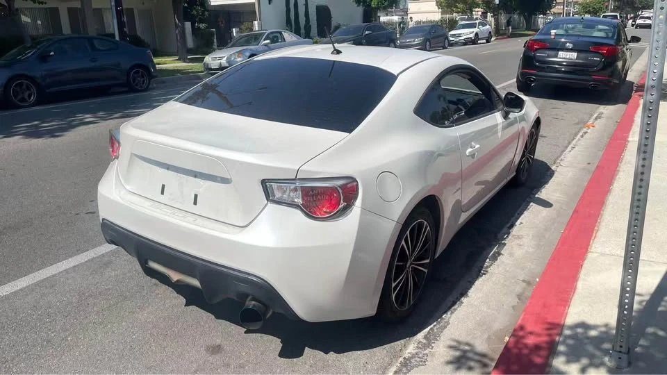 2013 Scion FR-S - Image 19 of 20