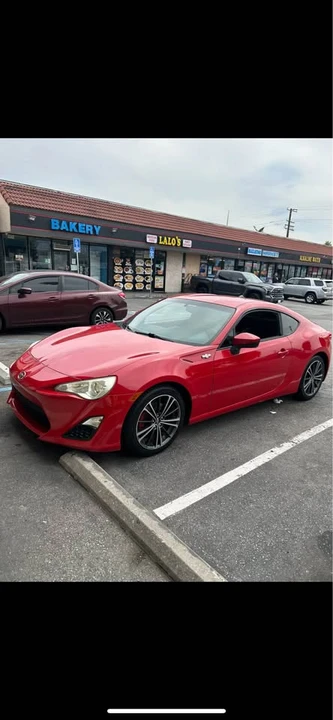 2013 Scion FR-S - Image 2 of 18