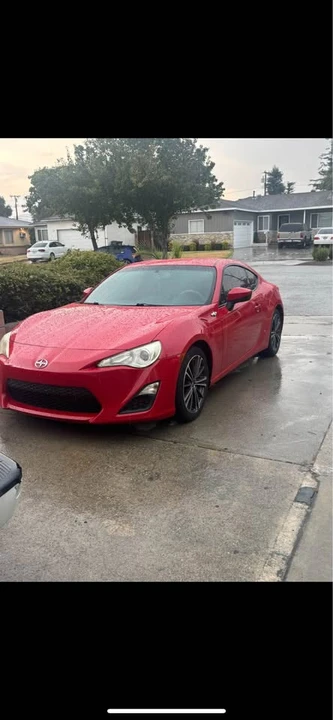 2013 Scion FR-S - Image 11 of 18
