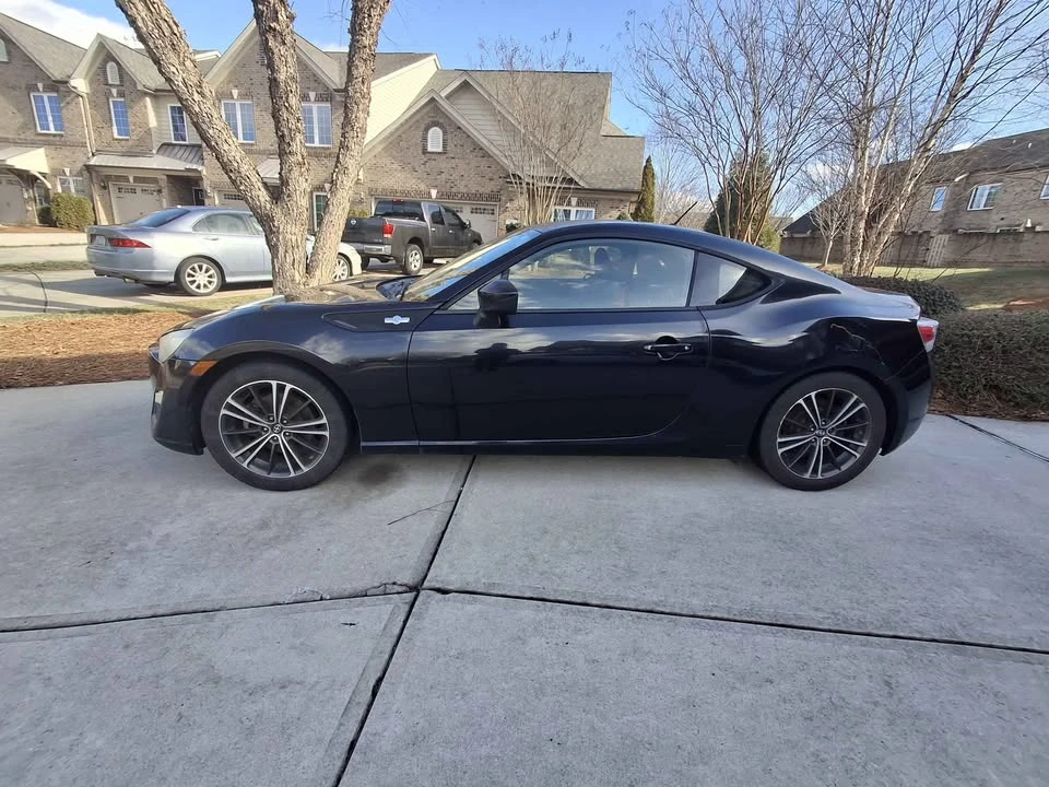 2013 Scion FR-S - Image 2 of 16