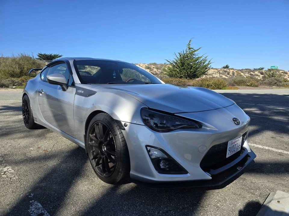 2013 Scion FR-S - Image 2 of 10