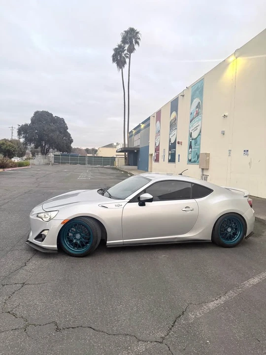 2013 Scion FR-S - Image 2 of 6