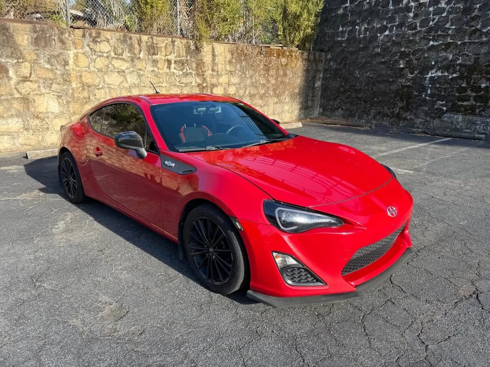 2013 Scion FR-S - Image 6 of 10