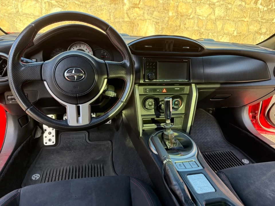 2013 Scion FR-S - Image 8 of 10